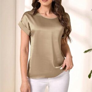 NWT Chic Women's Khaki Satin Top